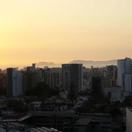 Apartamento Moderno Con Vistas, Wifi Gratis Y Cocina Equipada Lima Exterior photo